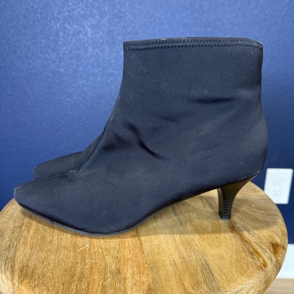 Dress Barn Mia Black Nylon Heeled Boots, Size 10 WIDE - Picture 3 of 9